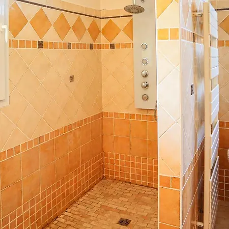 Beautiful In Дом отдыха Вальреас